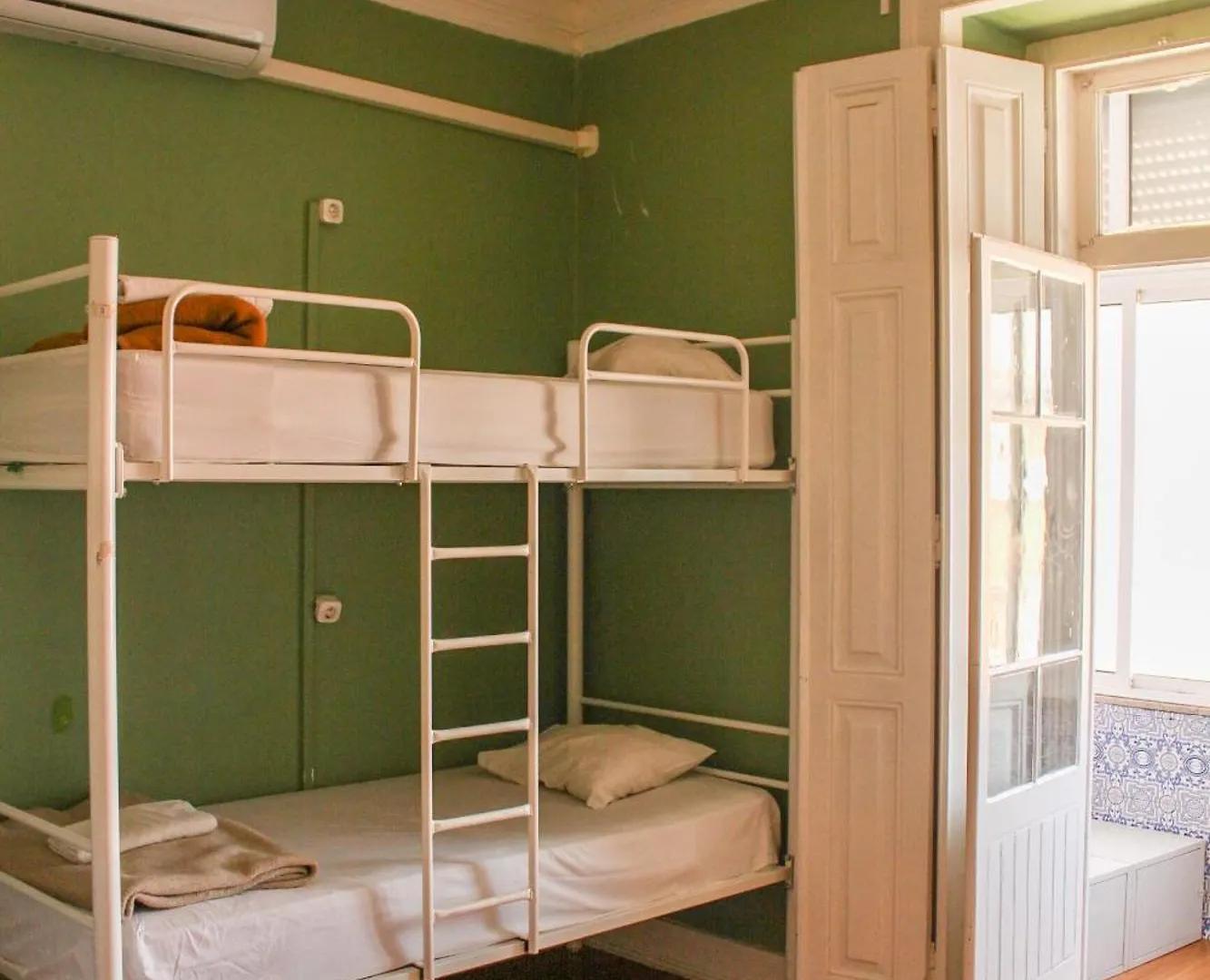Urban Garden Hostel Lisbon