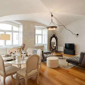 Almaria - Da Corte | Chiado Lisboa