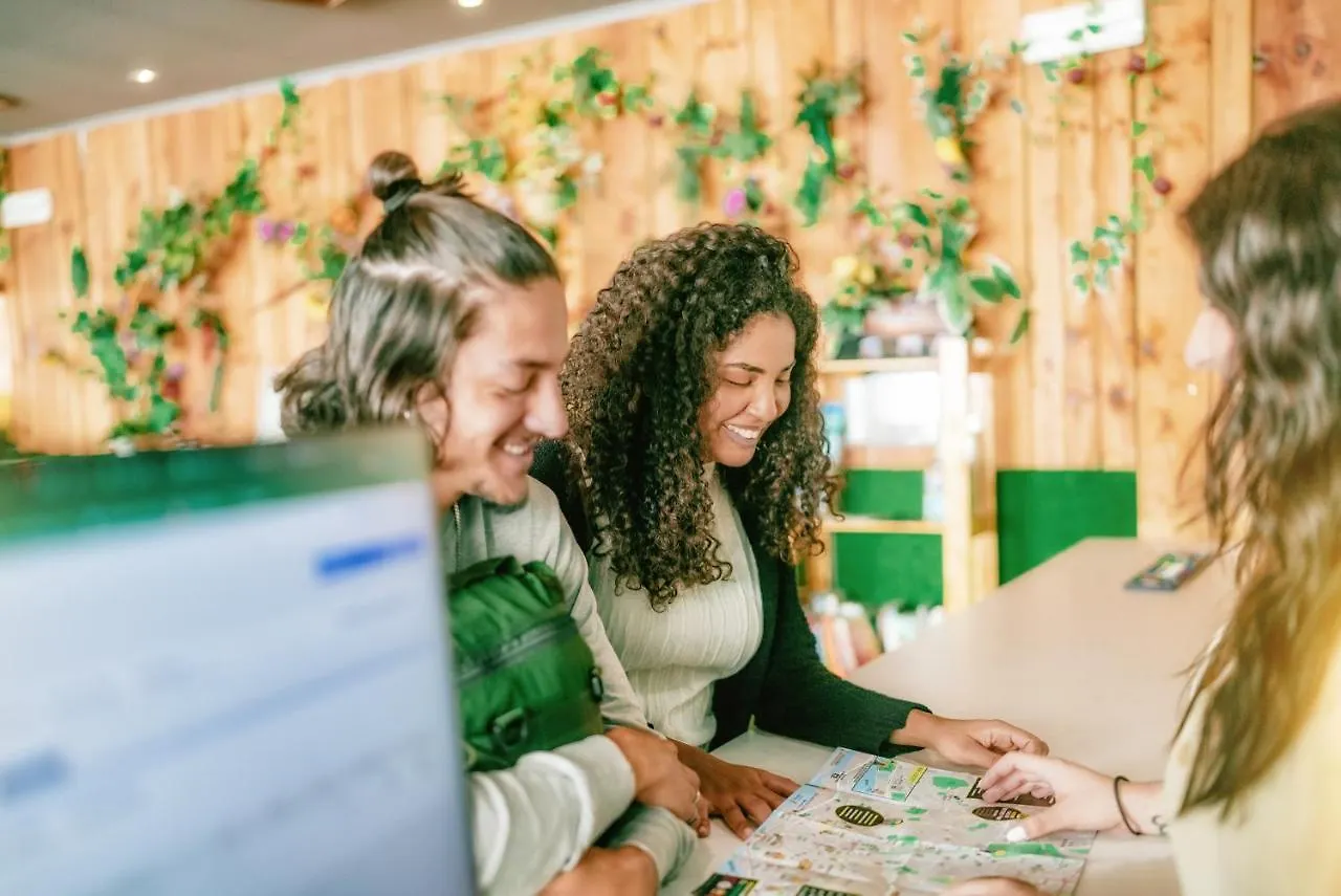 Urban Garden Hostel Лиссабон