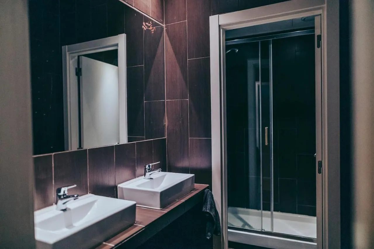 Urban Garden Hostel Лиссабон